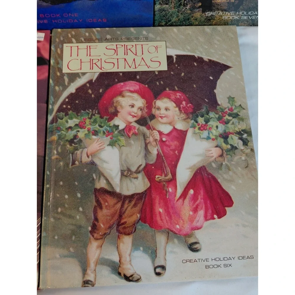 Leisure Arts The Spirit of Christmas Lot of 5 Books 1 2 6 7 + Cookbook HC